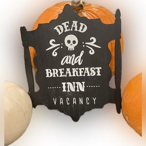 Target Halloween Plaque Dead and Breakfast Inn Vacancy